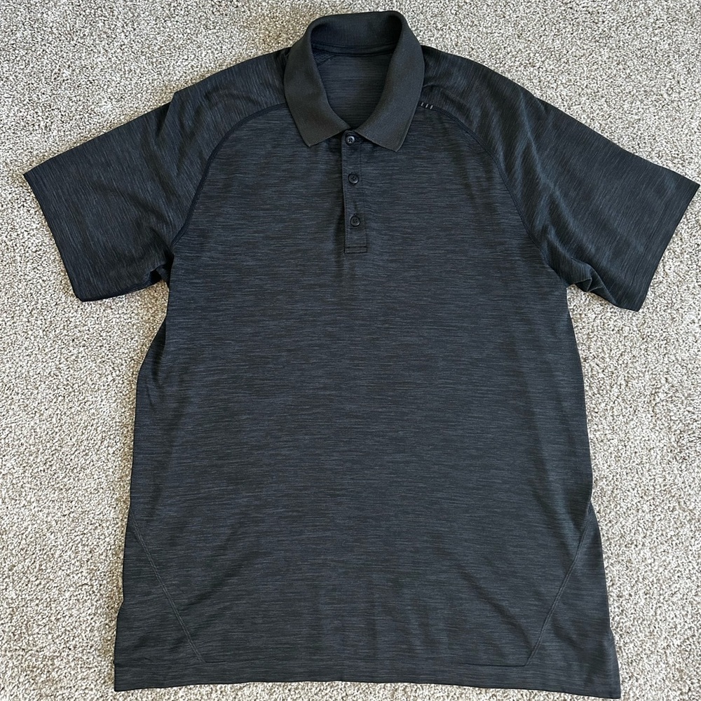 Men’s Large Lululemon Metal Vent Tech Polo